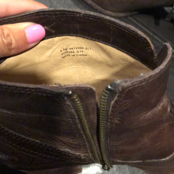 8.5 Women’s Frye Boots - Picture 3 of 4